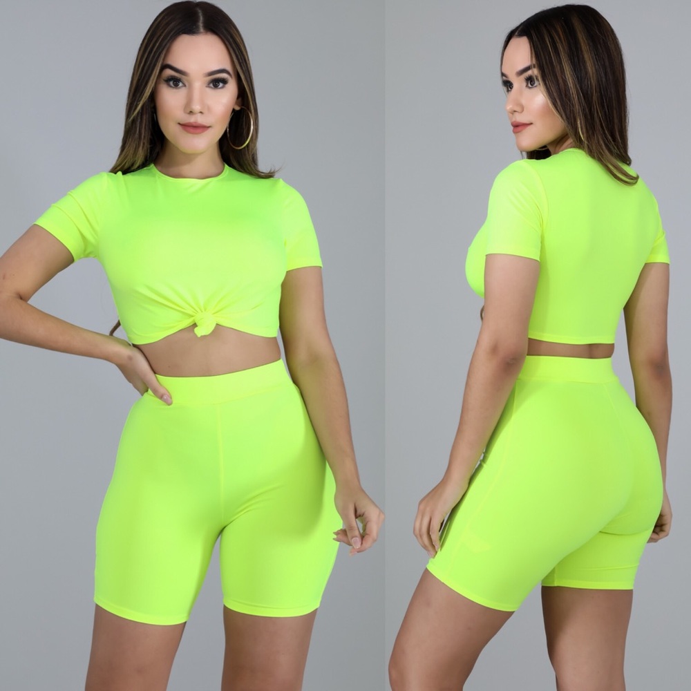 🆕 Neon Shorts Spandex Set 🆕 - Picture 3 of 6